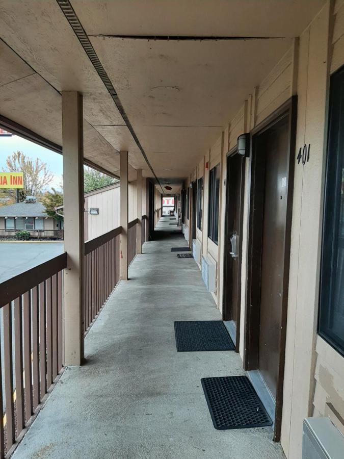 Centralia Inn Kültér fotó